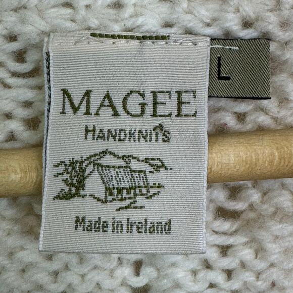 Magee HandKnits Made in Ireland Pure New Wool Cream Irish Knit Cardigan Sweater - Picture 9 of 10